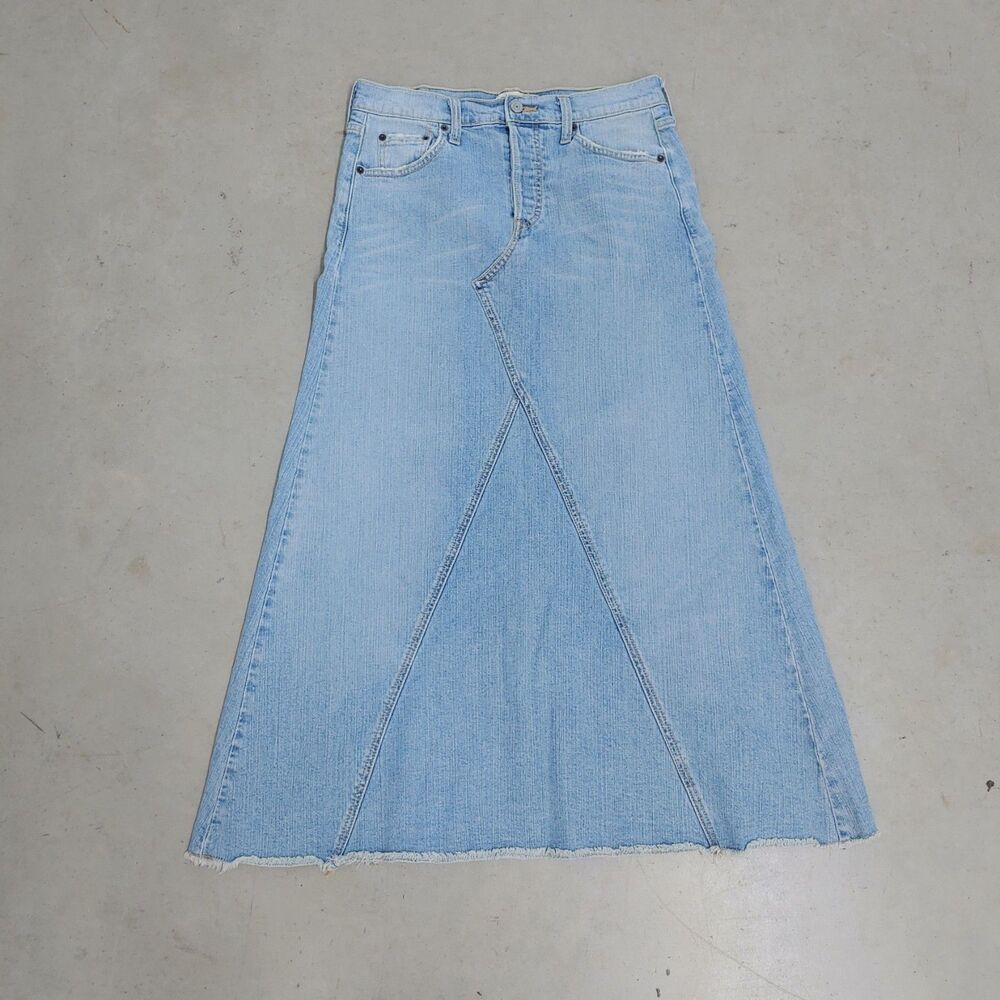 Levi's Denim Maxi Skirt Women's Size 5 Blue A-Line Distressed Fray Button Fly